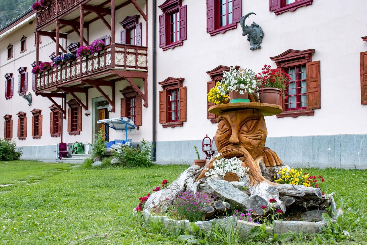 Hotel La Villa Della Regina Gressoney-La-Trinite Exterior photo
